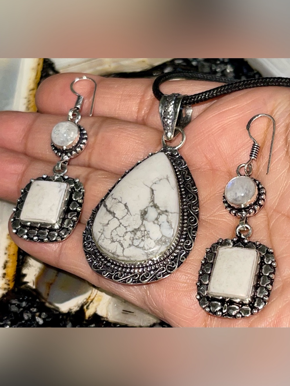 Howlite Magnesite @ Rainbow Moonstone Earrings & Pendant Set